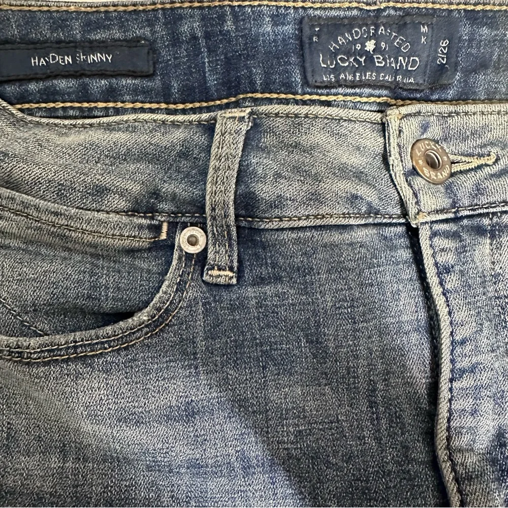 Lucky Brand Hayden Mid Rise Skinny Jeans - size 2/26 - Picture 2 of 7